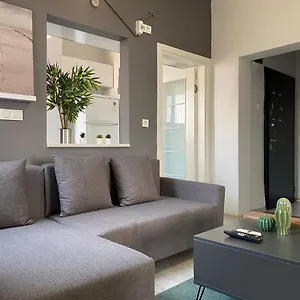 And Stylish Flat In The Heart Of Kadikoy Istanbul