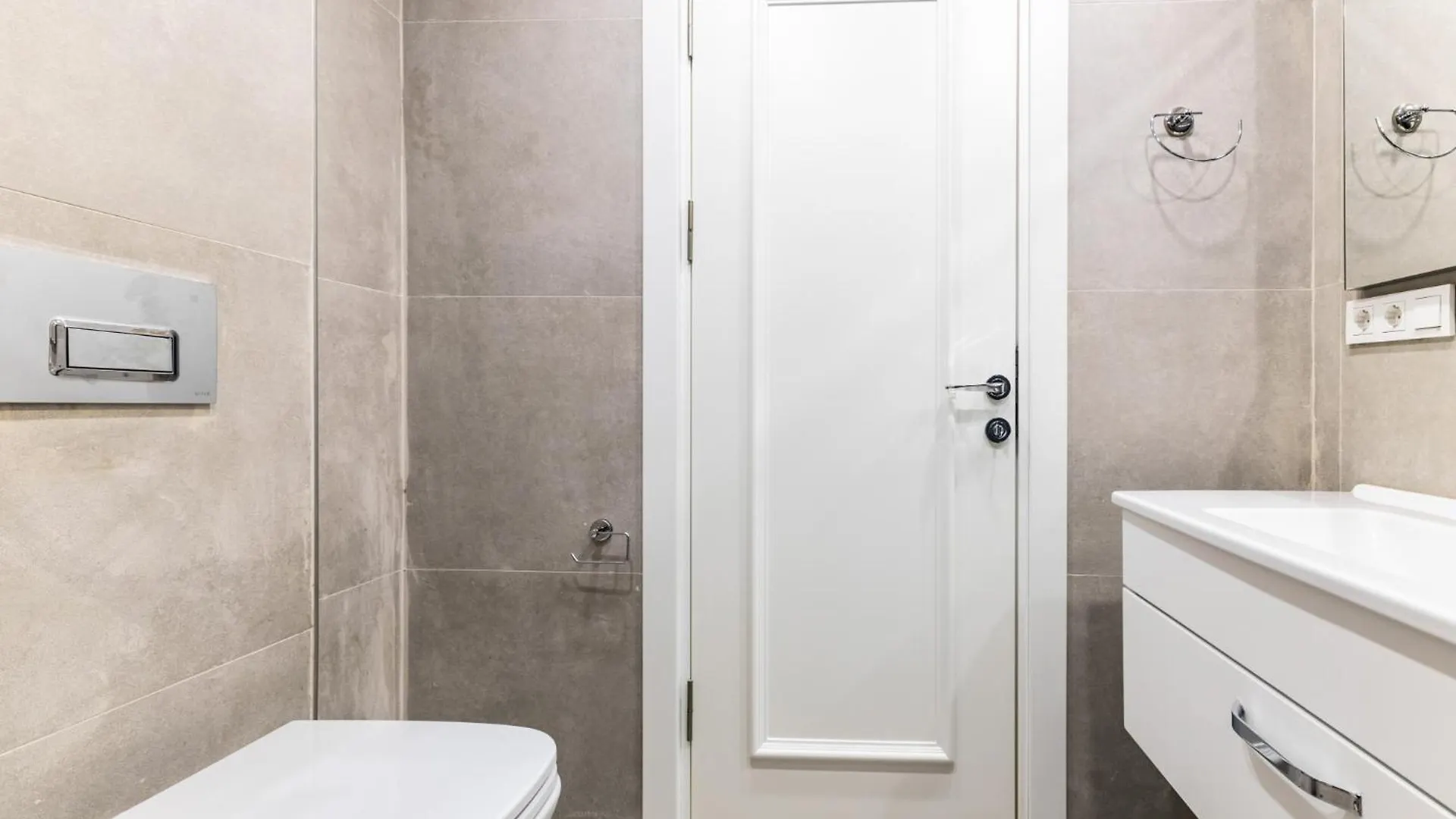 Apartment Chic Flat 5 Min To Moda Pier Istanbul Turkey